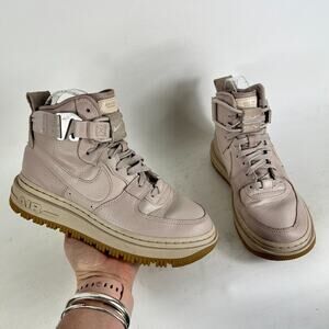 Nike Air Force 1 Sneakers Women's 6 Fossil Stone Lace Up High Top DC3584-200